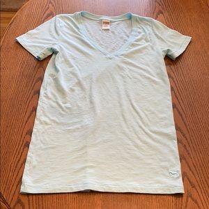 PINK Victoria’s Secret vneck T-shirt size small